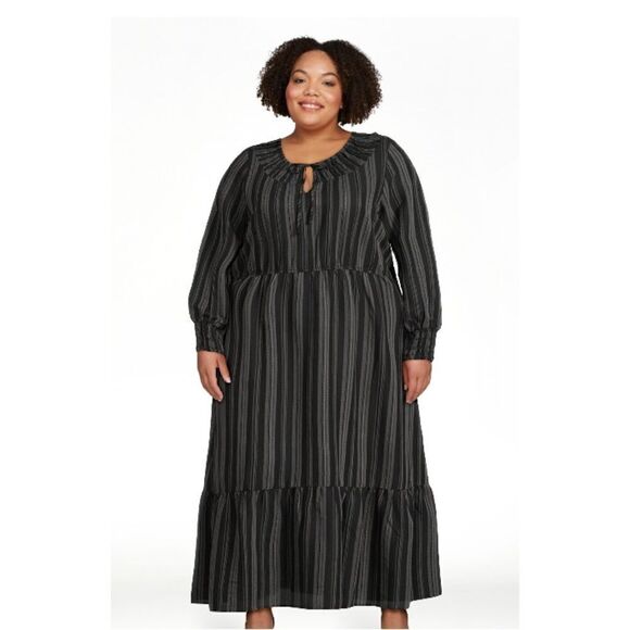 Women's Plus Peasant Tiered Long Sleeve Maxi Dress, Size 3X - Picture 3 of 6